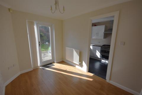 3 bedroom end of terrace house to rent, 36, Yarrow Close, Cardiff, South Glamorgan, CF5 4QS