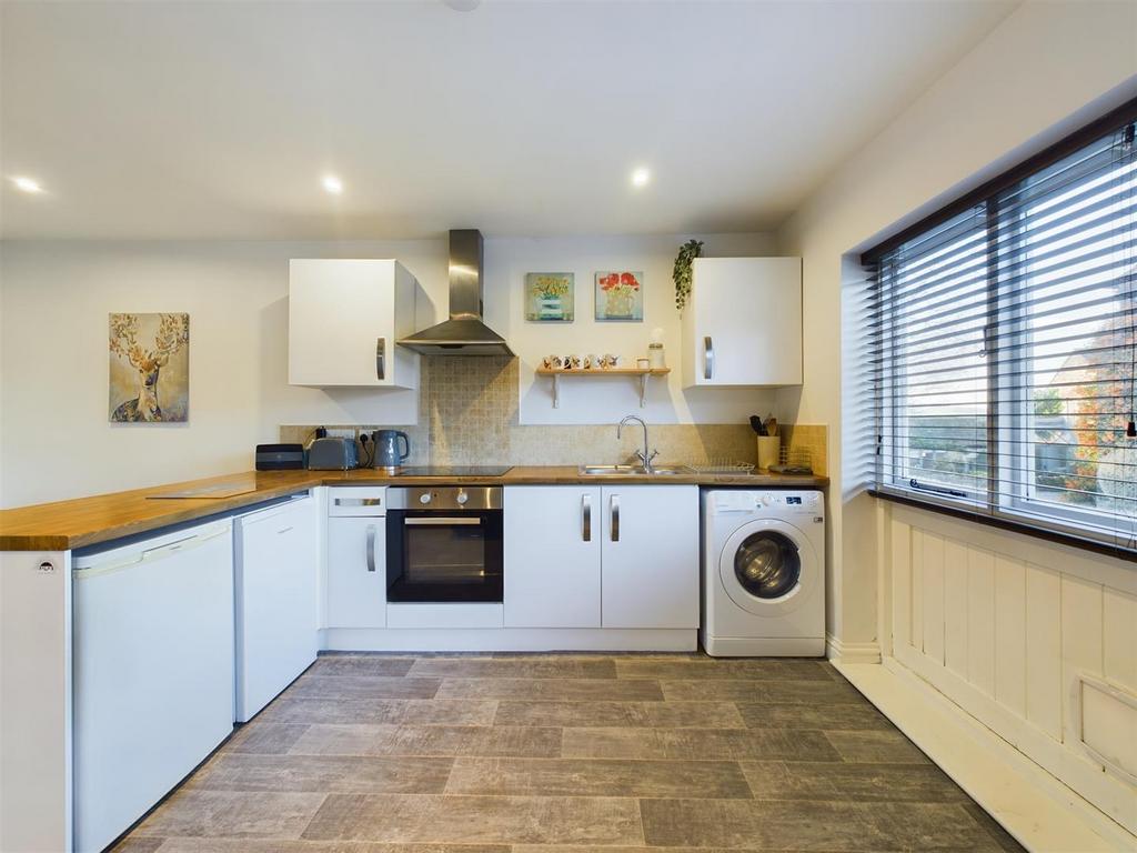 CAM02745 G0-PR0071-STILL015.jpg