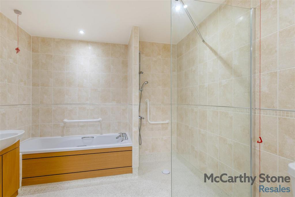 8631496-interior07.jpg