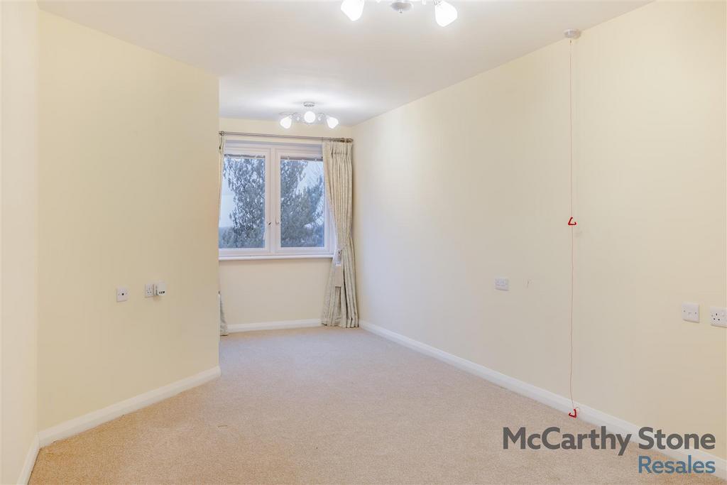 8631496-interior09.jpg