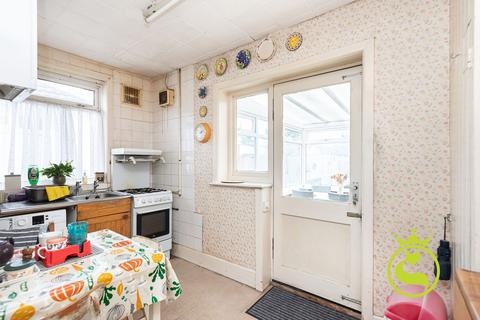 2 bedroom detached bungalow for sale, Good Road, Poole BH12