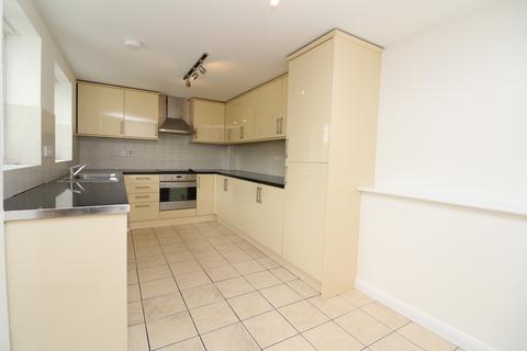 2 bedroom apartment to rent, Downham Way, Bromley, BR1