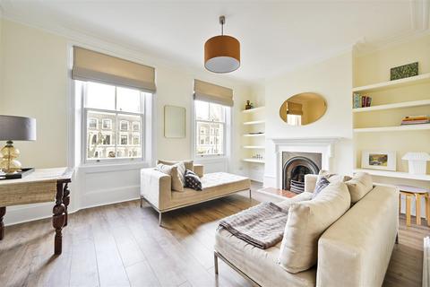 39 Approach Road, London, E2 9LY