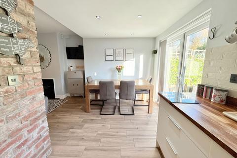 60 Wiseacre Croft, Shirley, Solihull, B90 1BB