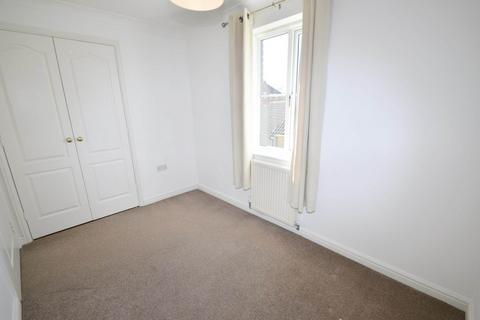 2 bedroom apartment to rent, Defiant Road, Norwich NR6