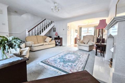 3 bedroom detached house for sale, Surrey Street, Jarrow, Tyne and Wear, NE32 5SB