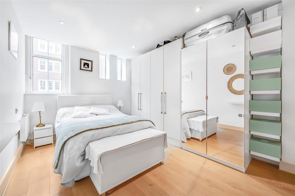 Bedroom.JPG