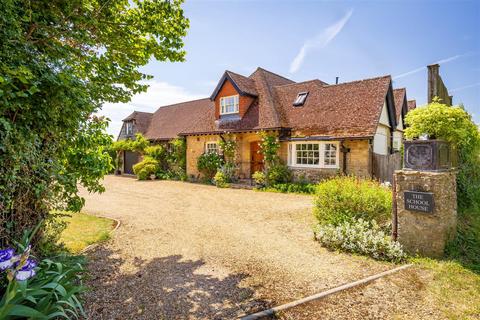 undefined, Littleton Lane, Littleton, Guildford