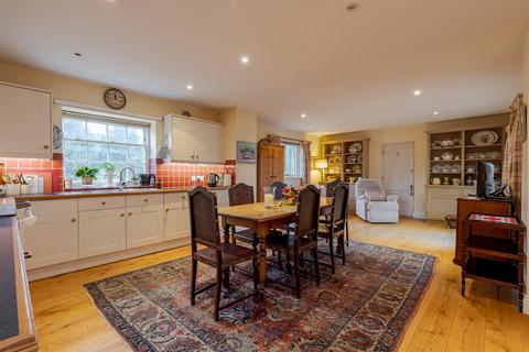 undefined, Littleton Lane, Littleton, Guildford