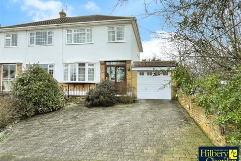 3 bedroom semi-detached house for sale, Grey Towers Gardens, Hornchurch, RM11