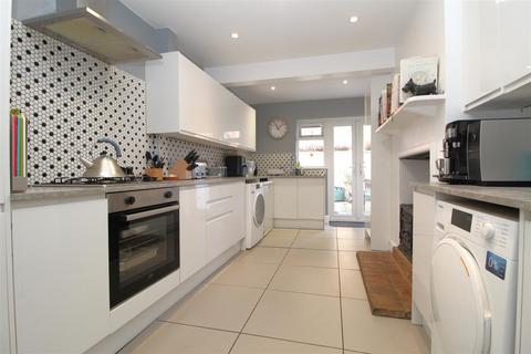 4 bedroom terraced house for sale, St. Lukes Avenue, Ramsgate