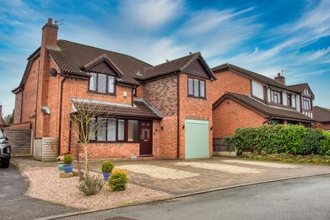 8 Mallowdale, Worsley, Manchester, M28 1ZW