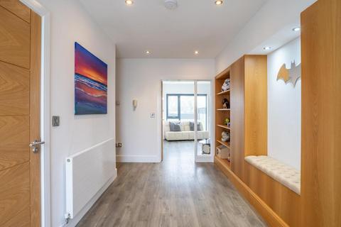 Holmefield Common Lane, Thurcroft, Rotherham, S66 9BW