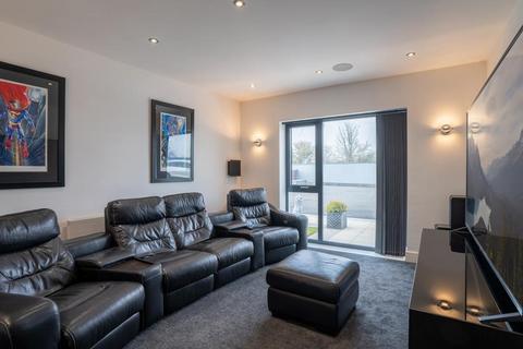 Holmefield Common Lane, Thurcroft, Rotherham, S66 9BW