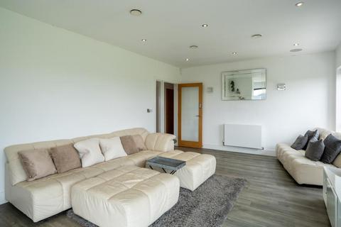 Holmefield Common Lane, Thurcroft, Rotherham, S66 9BW