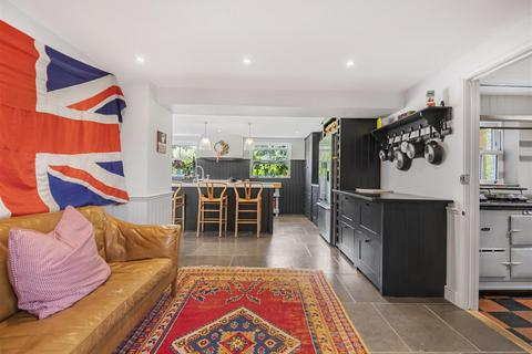 Carvell House Playhatch Road, Sonning Eye, Reading, RG4 6TU