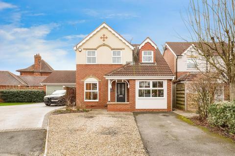 3 bedroom detached house for sale, Landau Close, York