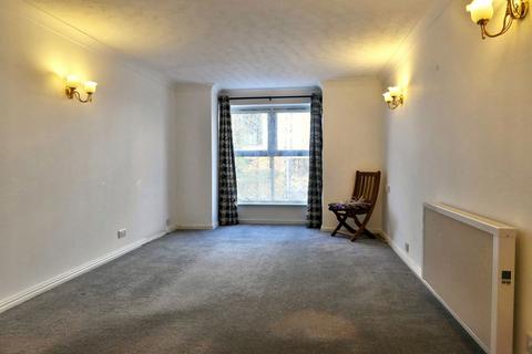 1 bedroom flat for sale, Chamberlaine Court, Banbury