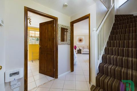 4 bedroom end of terrace house for sale, Rhodes Place, Milton Keynes MK6