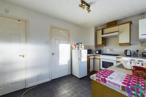 2 bedroom end of terrace house for sale, Denchworth Court, Milton Keynes MK4