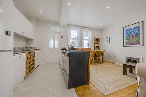 31 Elm Road, New Malden, KT3 3HB