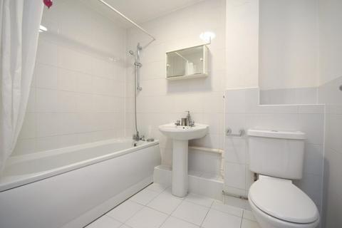 5 Cadogan Close, Beckenham, BR3 5XY