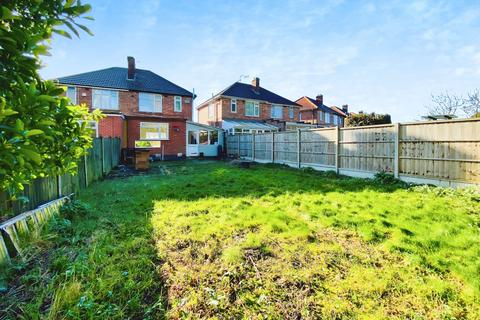 3 bedroom semi-detached house for sale, Ravenhurst Road, Braunstone Town, LE3