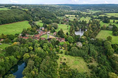 6 bedroom detached house for sale, Bird In Hand Street, Groombridge