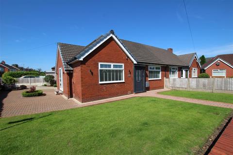 3 bedroom semi-detached bungalow for sale, Thornbeck Road, Bolton BL1