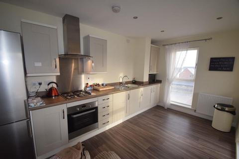 2 bedroom apartment to rent, Ketley Park Road