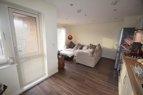 2 bedroom apartment to rent, Ketley Park Road