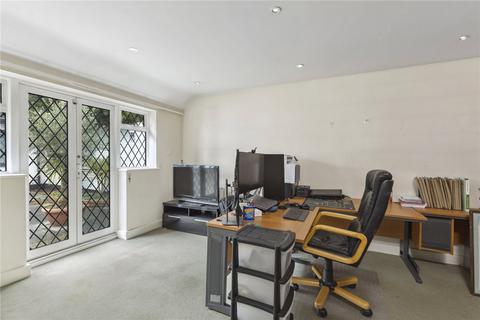 4 bedroom detached house for sale, Elm Close, Farnham Common, Buckinghamshire, SL2