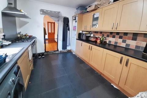 3 bedroom terraced house for sale, Fawcett Street, Gainsborough