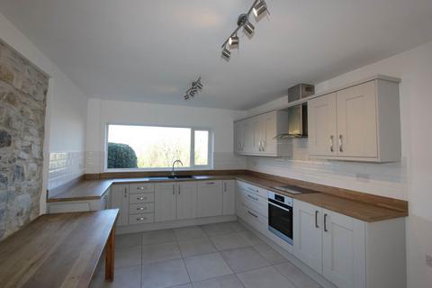 4 bedroom house to rent, Porthkerry, Near Rhoose, Vale of Glamorgan