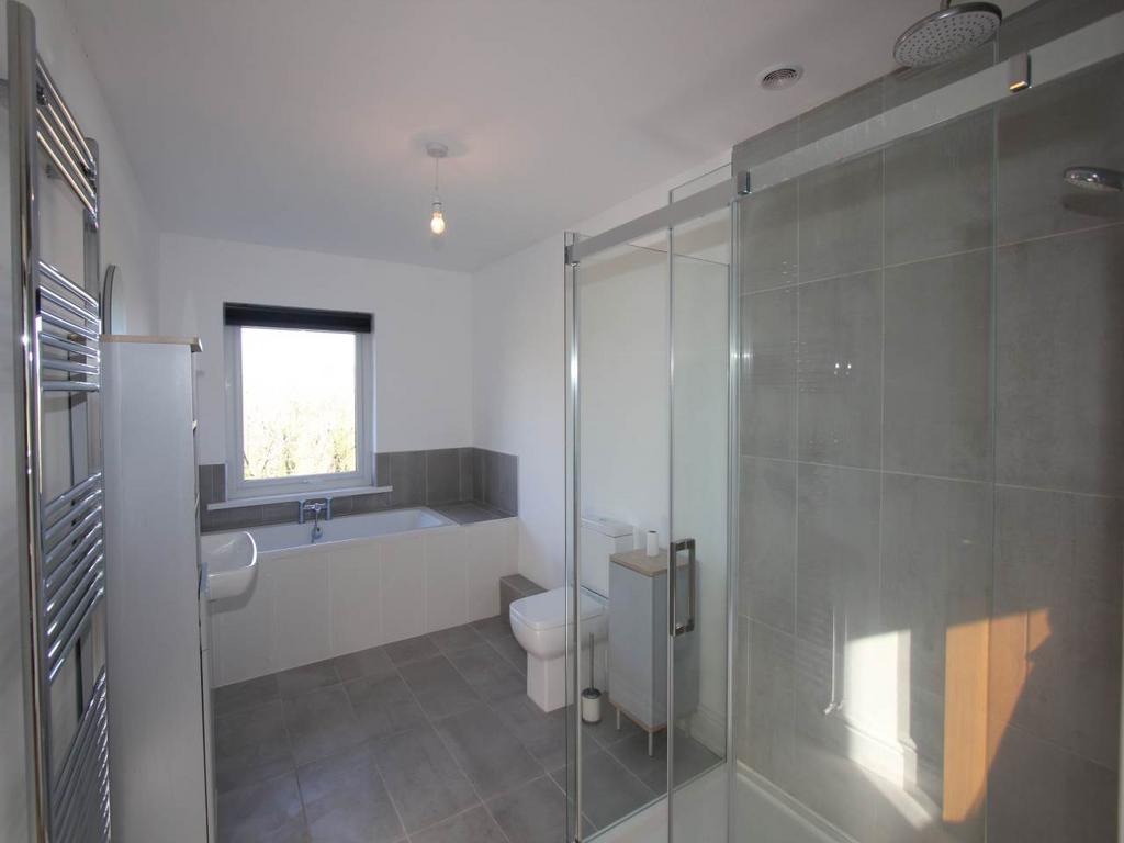 Family bathroom