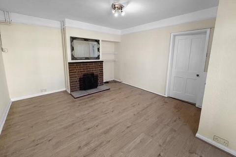 3 bedroom semi-detached house to rent, Bakers Lane, Black Notley