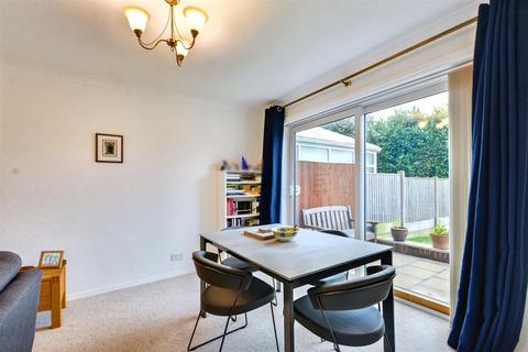 3 bedroom semi-detached house for sale, Holkham Avenue, Chilwell