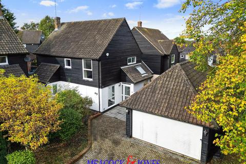 4 bedroom detached house for sale, Hutton Village, Hutton, Brentwood