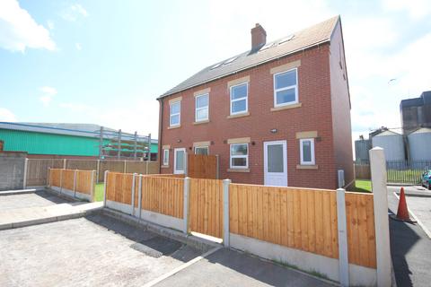 undefined, Bass Cottages, Burton upon Trent DE14