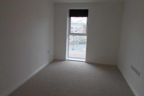 2 bedroom flat to rent, Gemini Park, Manor Way