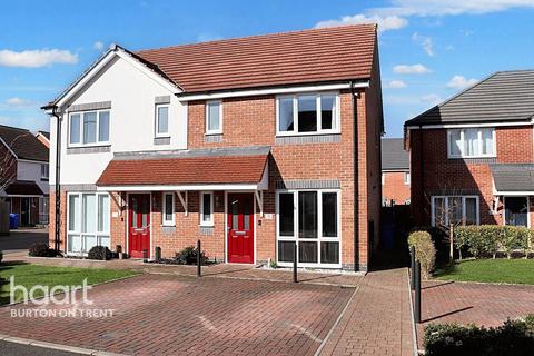 3 bedroom semi-detached house for sale, Hazelwell Avenue, Burton-On-Trent