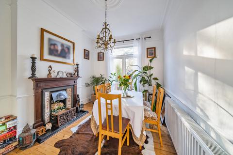 4 bedroom semi-detached house for sale, York Road, New Barnet, Barnet, EN5