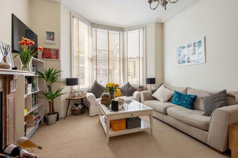 1 bedroom flat to rent, Ainger Road, Primrose Hill, NW3