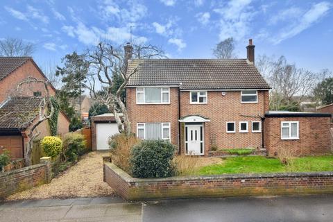 4 bedroom detached house for sale, Brooklands Drive, Leighton Buzzard, LU7 3PG