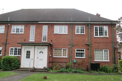 2 bedroom maisonette to rent, Belmont Close, Cockfosters EN4