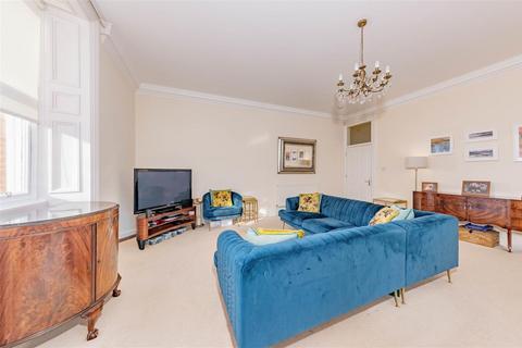 2 bedroom apartment for sale, South Drive, Dundee DD2