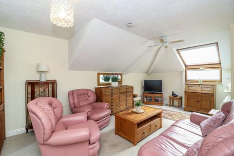 1 bedroom flat for sale, Church Lane, The Cloisters Church Lane, WD4