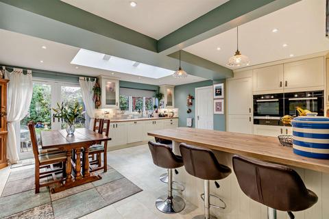 6 Hardwick Close, Oakham, LE15 6FF