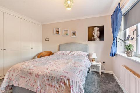 6 Hardwick Close, Oakham, LE15 6FF