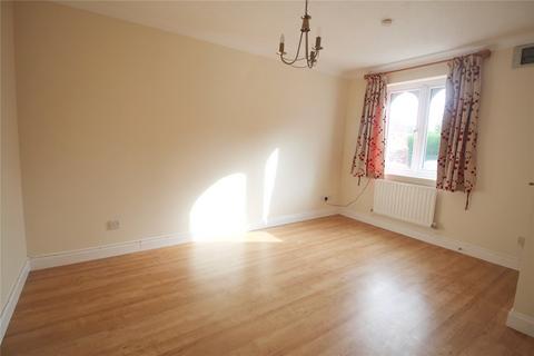 2 bedroom terraced house to rent, Cherry Gardens, Southampton SO32